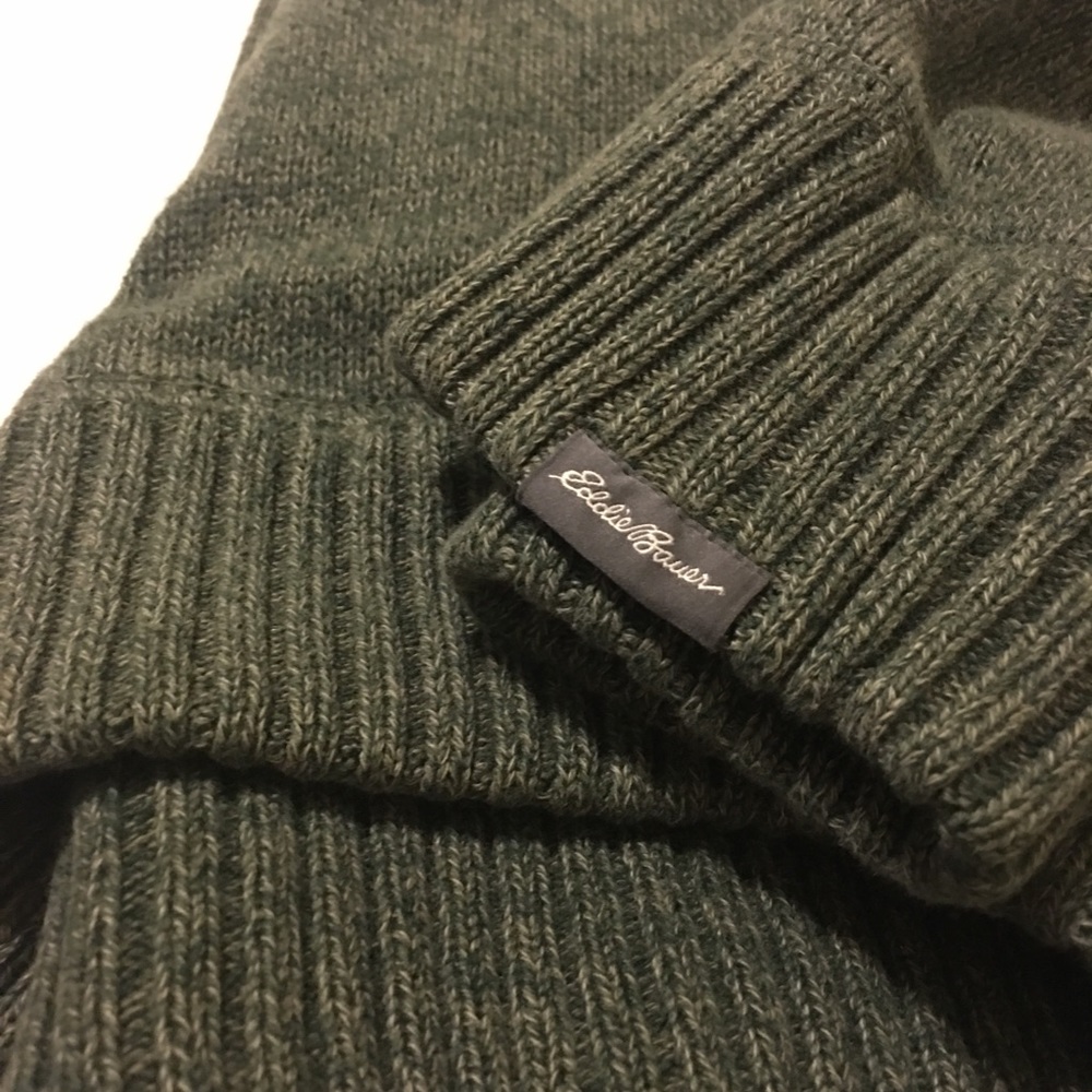 Eddie Bauer Sweatshirt